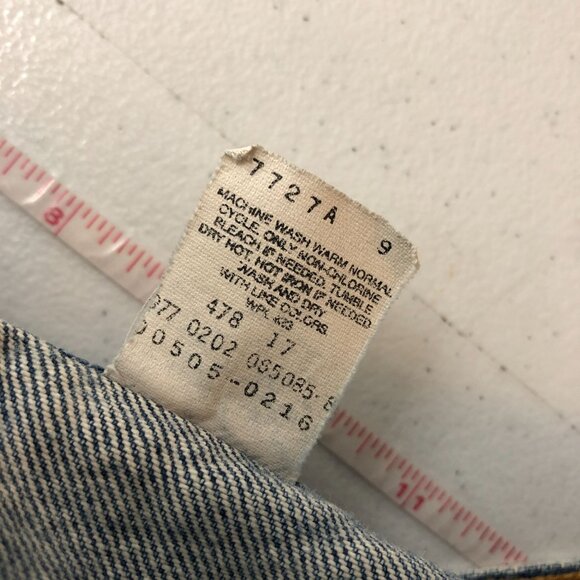 Levis Mens Jeans 505 Regular Fit Straight Leg Vintage Y2K 36x30 Measures 34x27 - Picture 8 of 8
